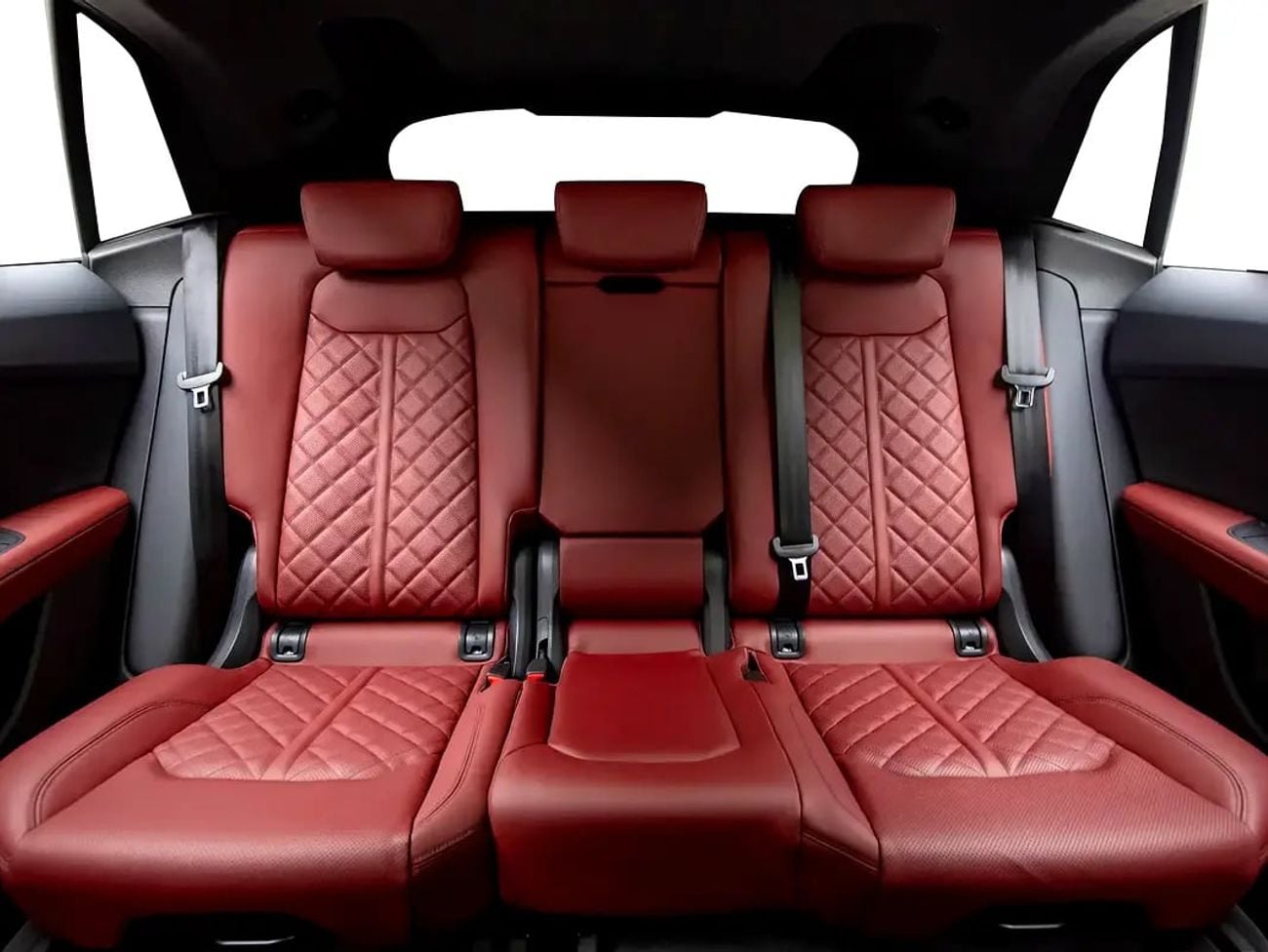 Audi SQ8 GCC Spec | Dealer Warranty and Service Contract