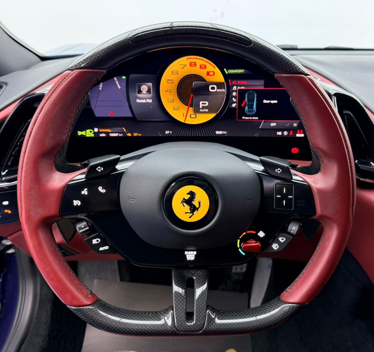 Ferrari Roma STANDARD 2021 Ferrari Roma, Ferrari Warranty+Service Contract+Full Service History, GCC Specs.