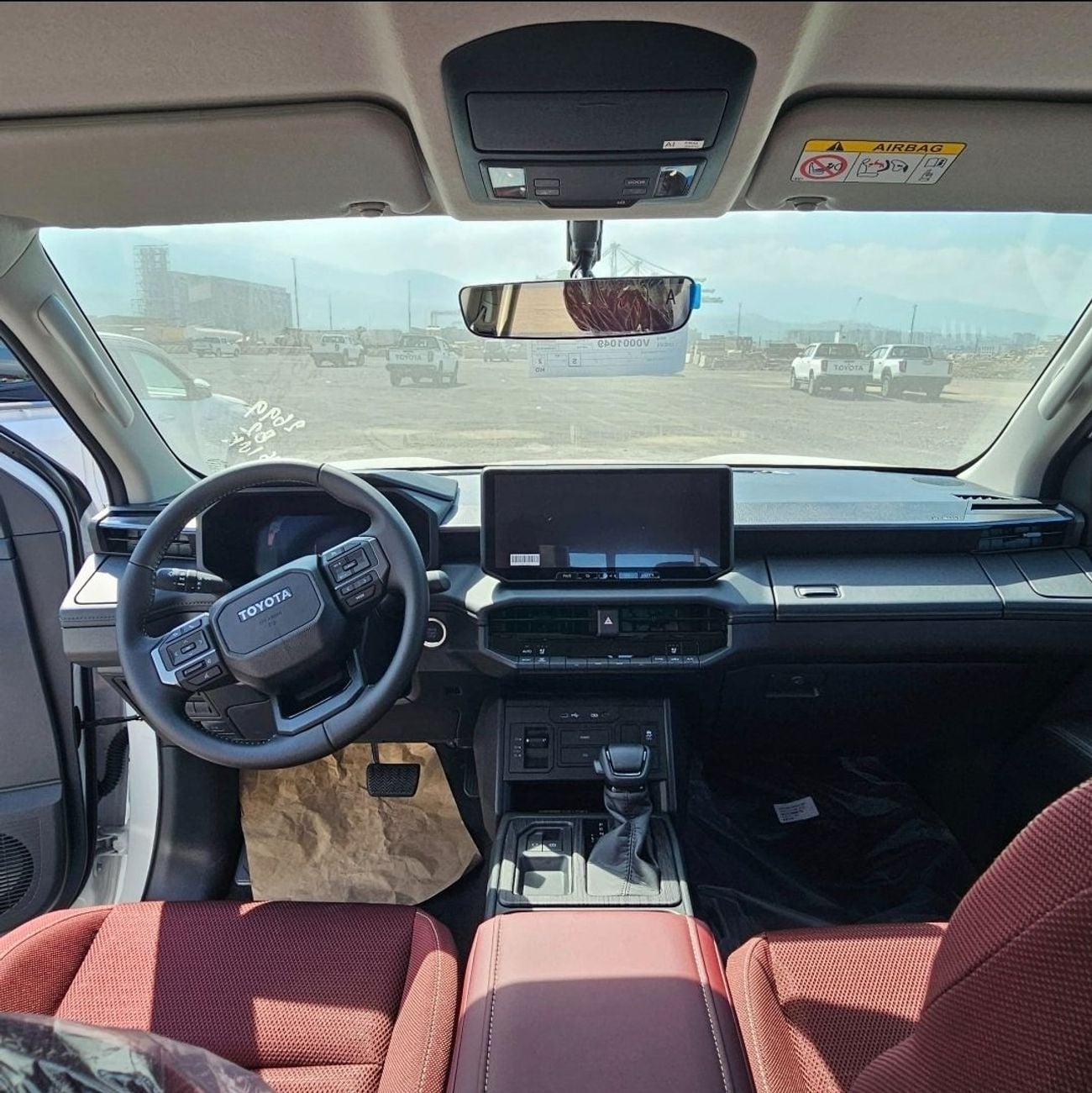 Toyota Hilux MID OPTION