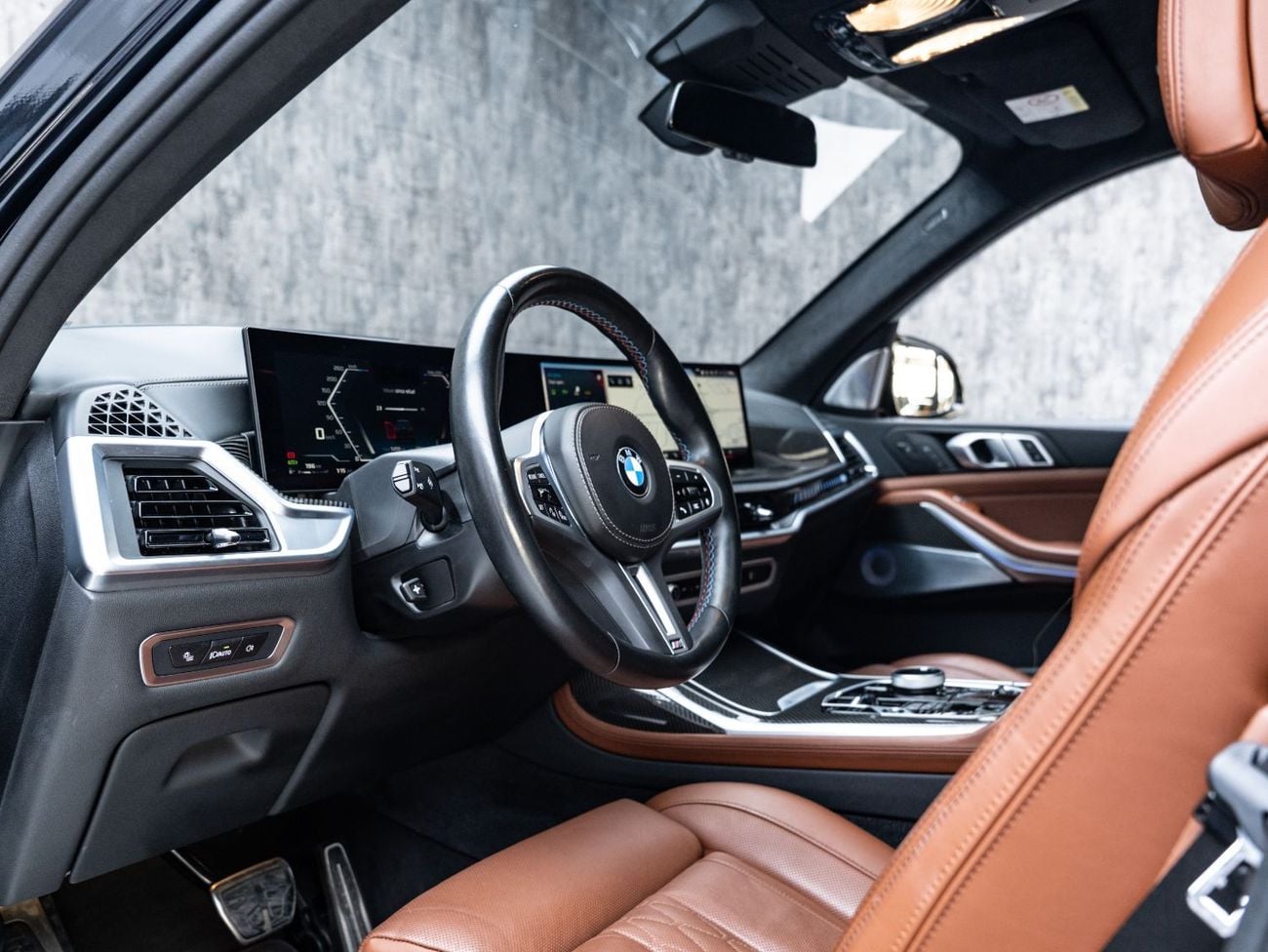 بي أم دبليو X7 M60i XDRIVE