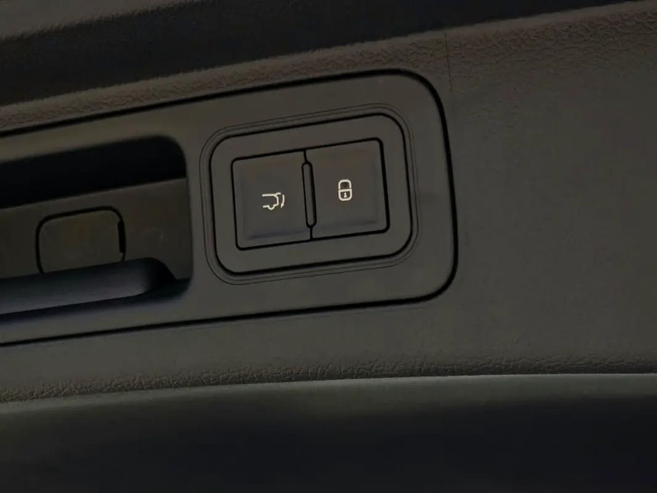 BYD Song Plus PREMIUM Luxury PHEV 1.5 GCC Specs - Export Only