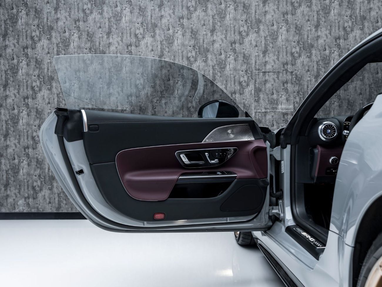 Mercedes Benz AMG GT 63 BUY NOW, PAY LATER | THE BLACKLINE STANDARD | 2030 Warranty and Service Contract, Low KMs, GCC