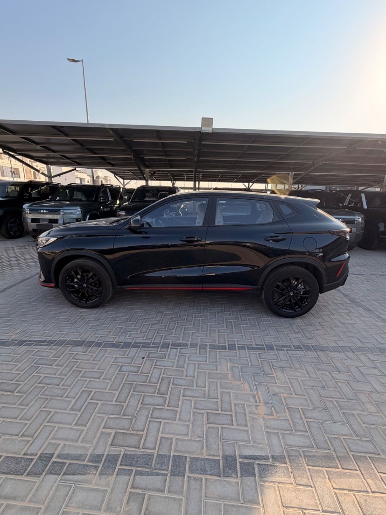 تشنجان x5 بلس بيوند برو ,android & apple car play ,electric trunk, 360 camera,