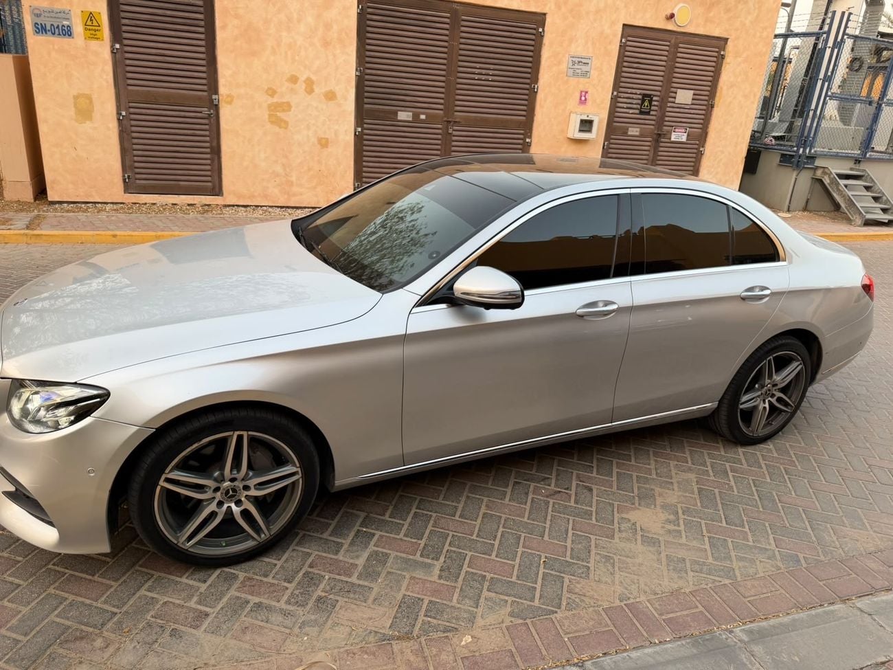 مرسيدس بنز E 350 ستاندارد
