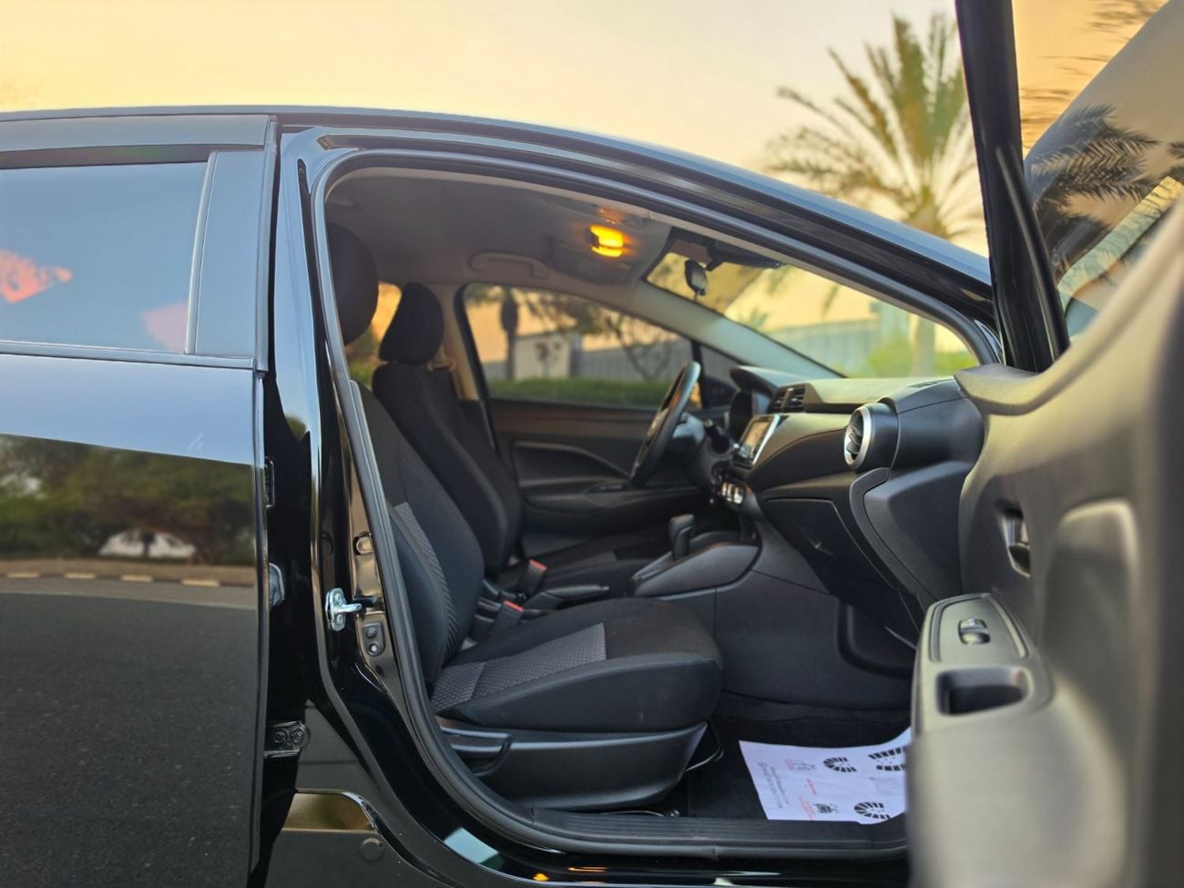 Nissan Versa STANDARD
