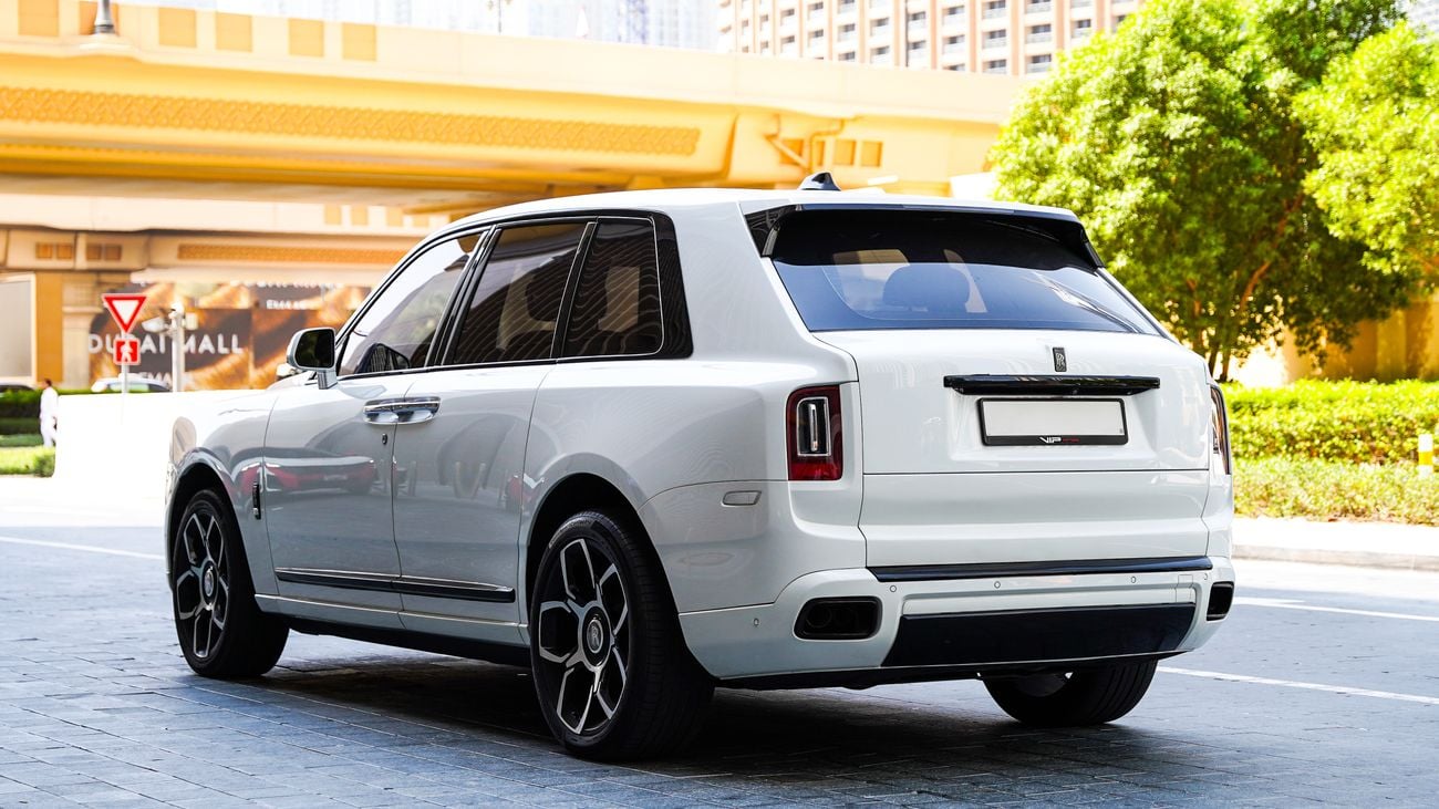 Rolls Royce Cullinan BLACK BADGE