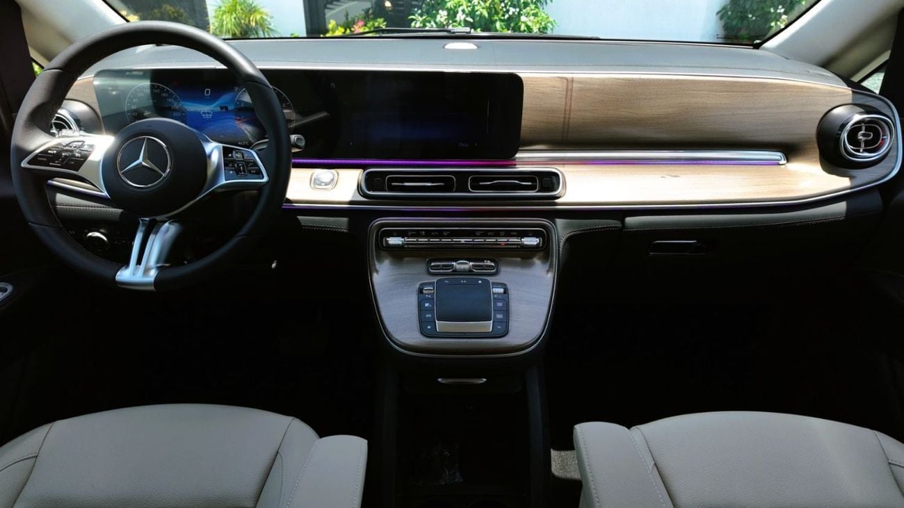 مرسيدس بنز فيتو BUSINESS EDITION 2.0L PETROL 2025 (10 SEATERS) 2025 Mercedes-Benz Vito | 2.0L Turbo | 231 HP | 10-Seaters