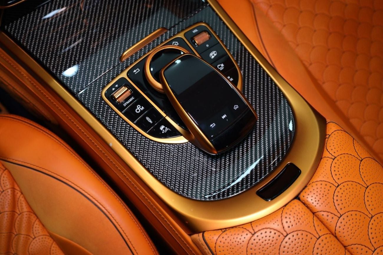 مرسيدس بنز G 63 AMG BRABUS G800 برابوس الأصلية، مصنوعة بالكامل من ألياف الكربون، مزودة بشاشات خلفية، وعتبات جانبية قابلة للسحب!