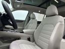 Volkswagen Teramont COMFORTLINE (Facelift 2) 2.0L | GCC Specs | 7-Seater Premium Family SUV | Spacious Interior | Modern Exterior