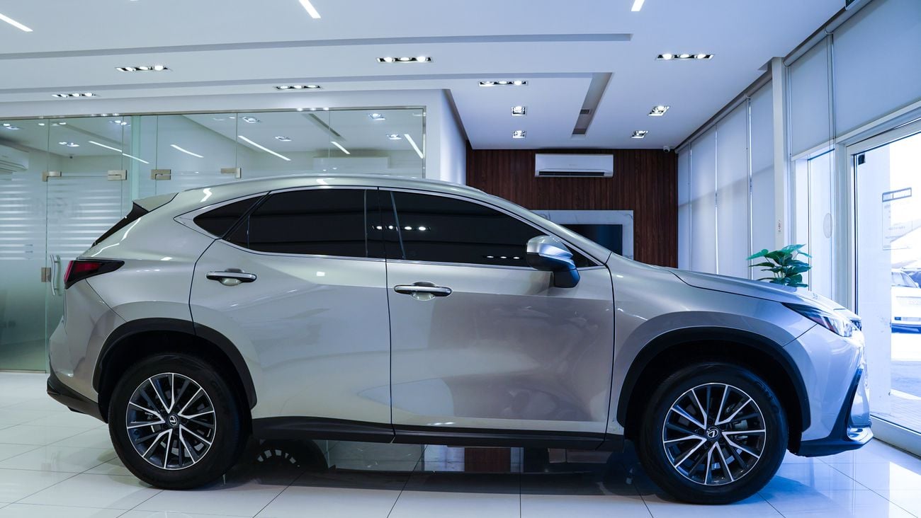 Lexus NX250