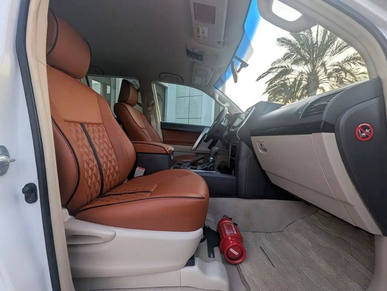 Toyota Prado EXR GCC Specs V4 2.7L Interior and Exterior Excellent Condition