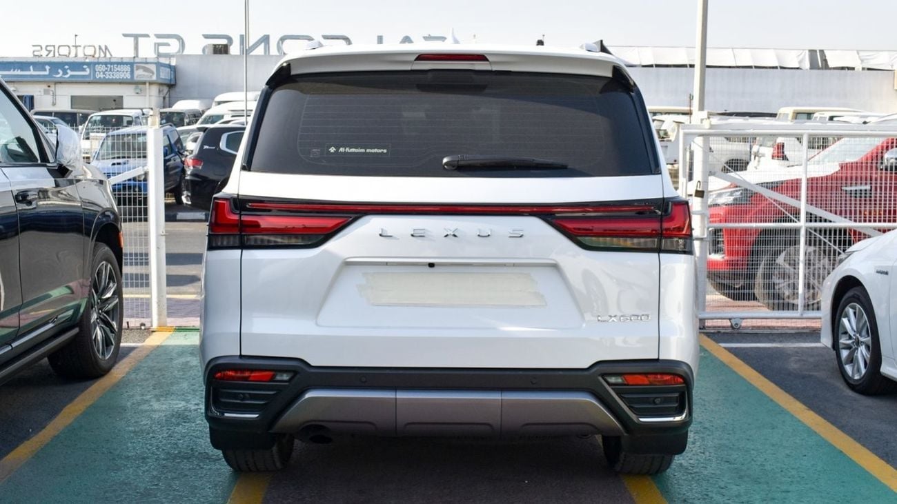 Lexus LX600 3.5L V6