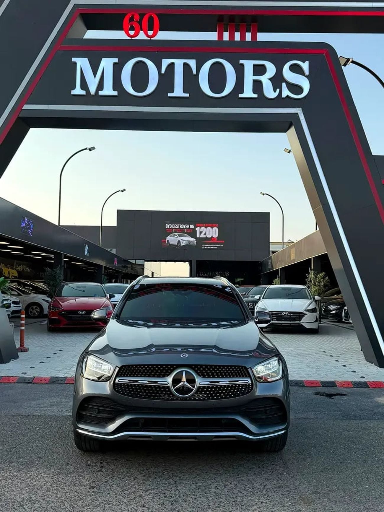 Mercedes Benz GLC 300 STANDARD GLC 300 4MATIC - Korean Specs - Pristine Condition