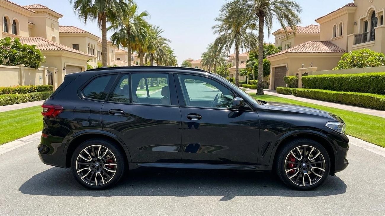 بي أم دبليو X5 XDRIVE40i M SPORT كارس24 هي سوق ضخم للسيارات المستعملة موثوق ومضمون ٪كارس24 هي سوق ضخم للسيارات المستعملة موثوق ومضمون