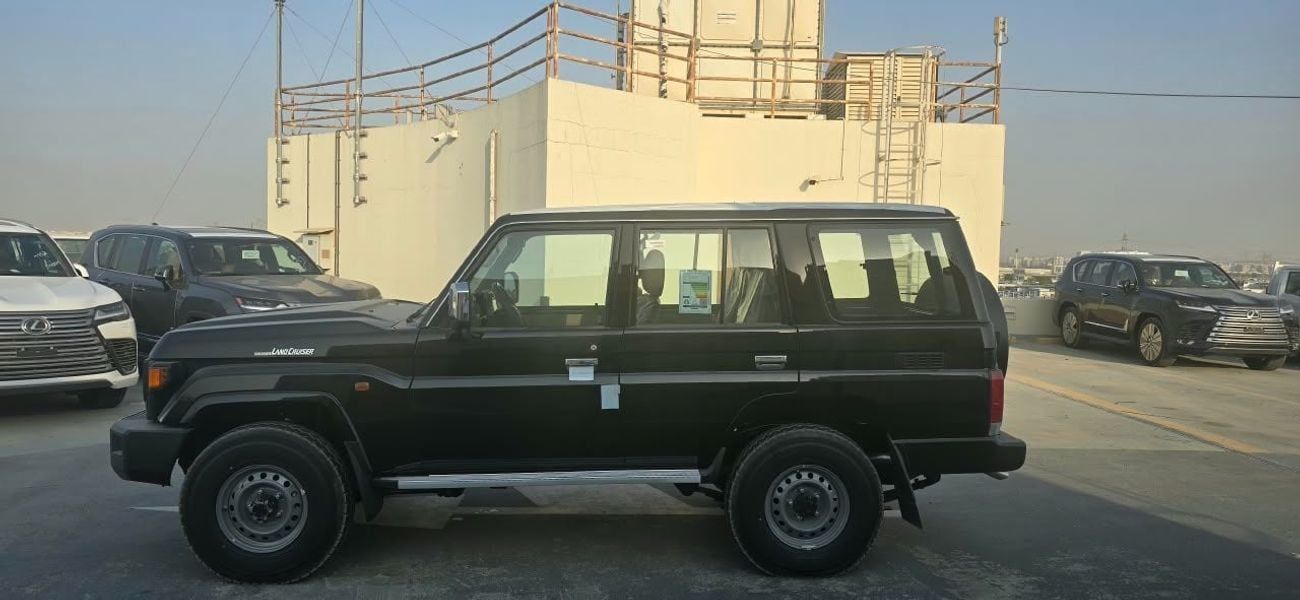 Toyota Land Cruiser 70 LC76 LX