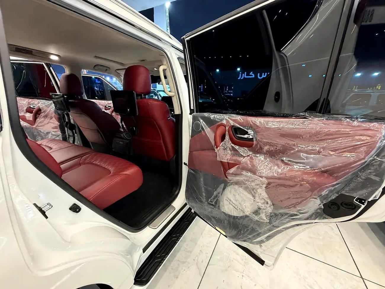 نيسان باترول LE بلاتينيوم سيتي PLATINUM LE-V8 – MODEL
