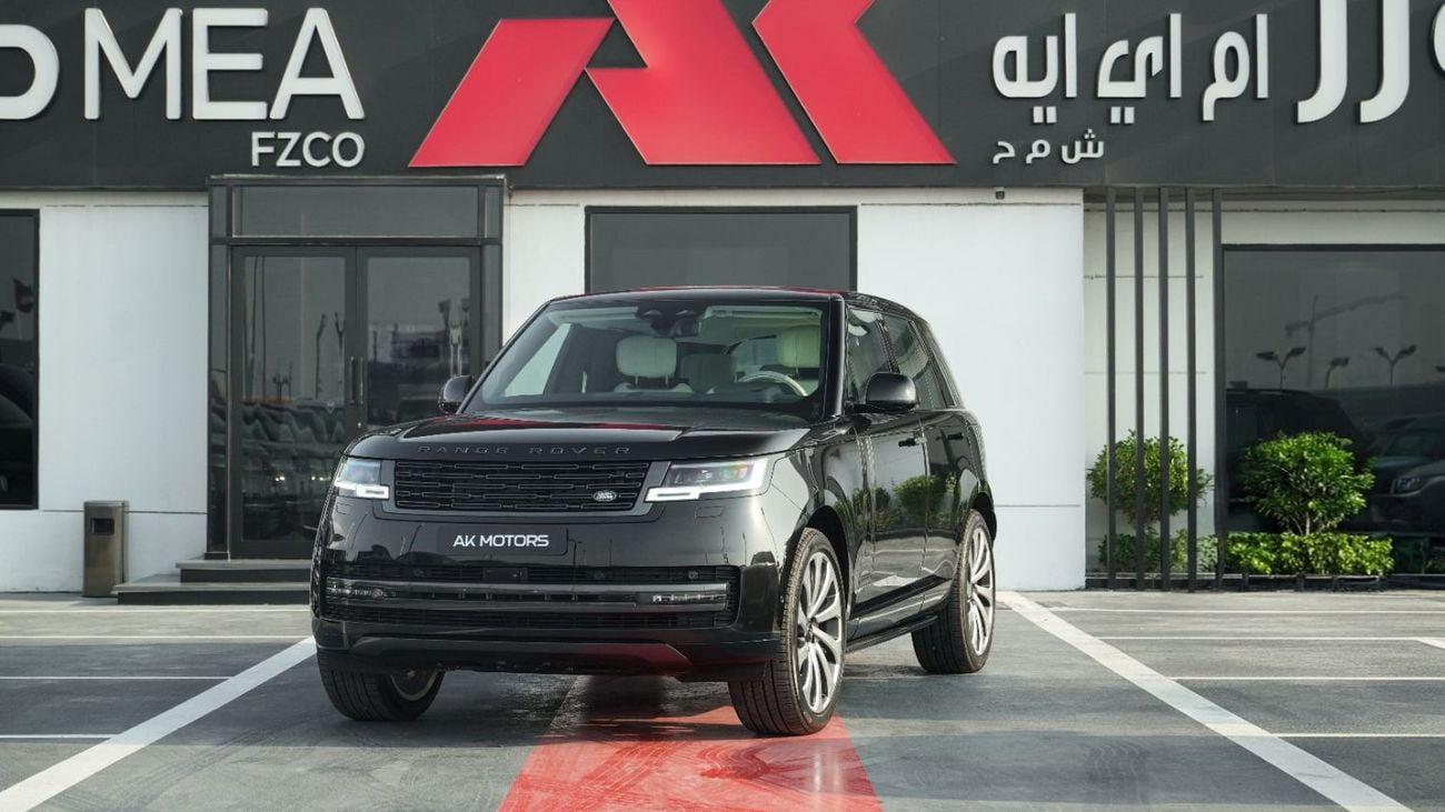 Land Rover Range Rover Santorini Black- white 2027MY Export Only