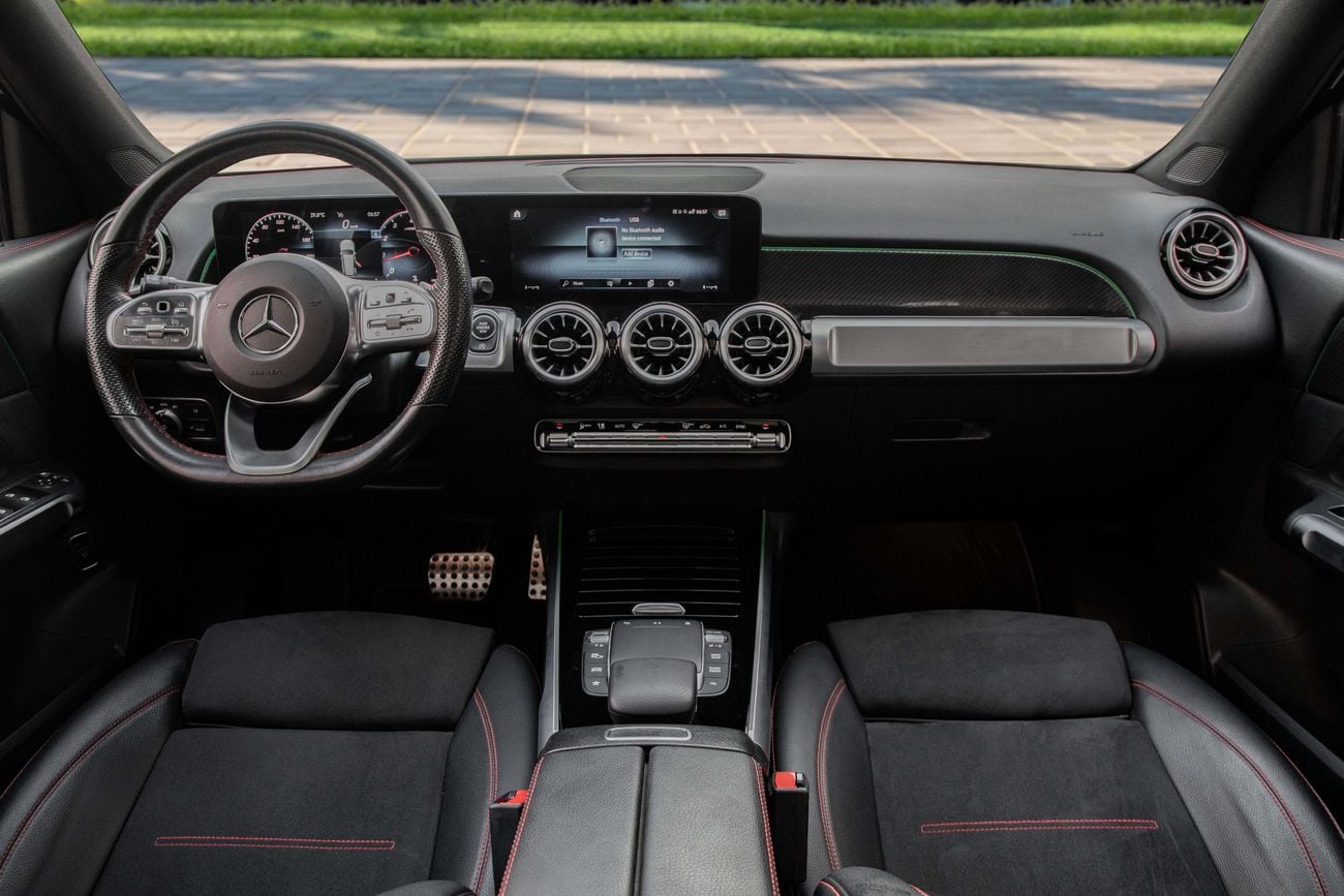 Mercedes Benz GLB250 4Matic GLB 250 4Matic | 2,448 P.M | 0% Downpayment | Perfect Condition!