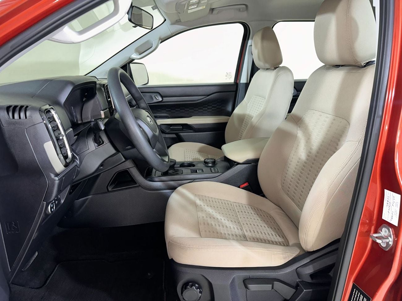 Ford Everest XLS EVR224/AL TAYER MOTORS/AL QOUZ SHOWROOM