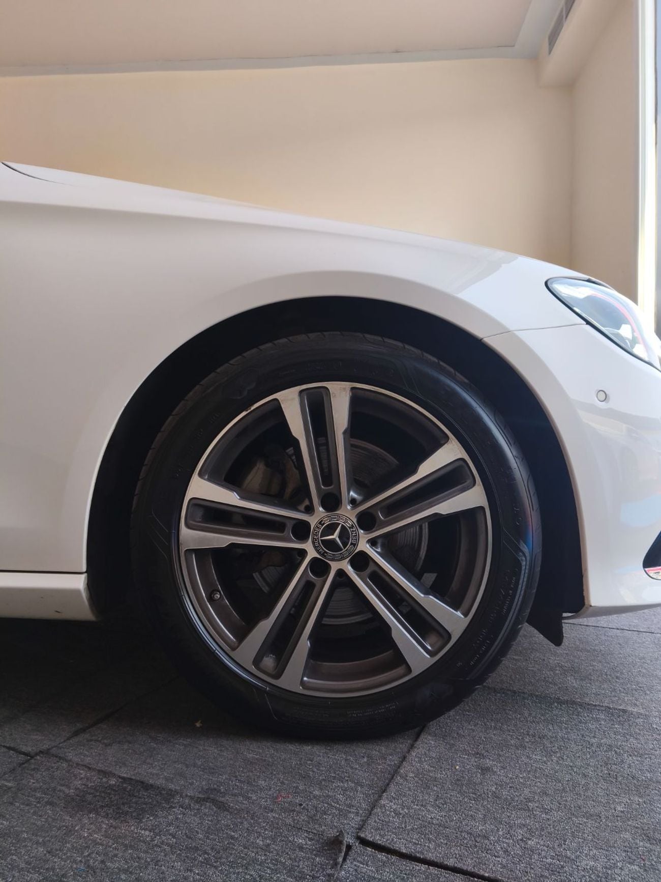 مرسيدس بنز E 250