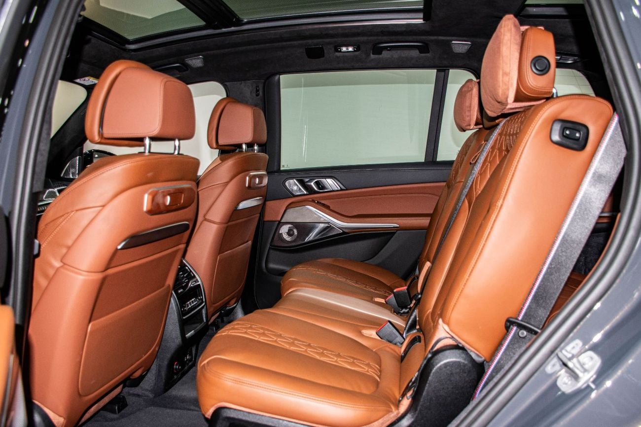 بي أم دبليو X7 XDRIVE40i MASTERCLASS M SPORT PACKAGE