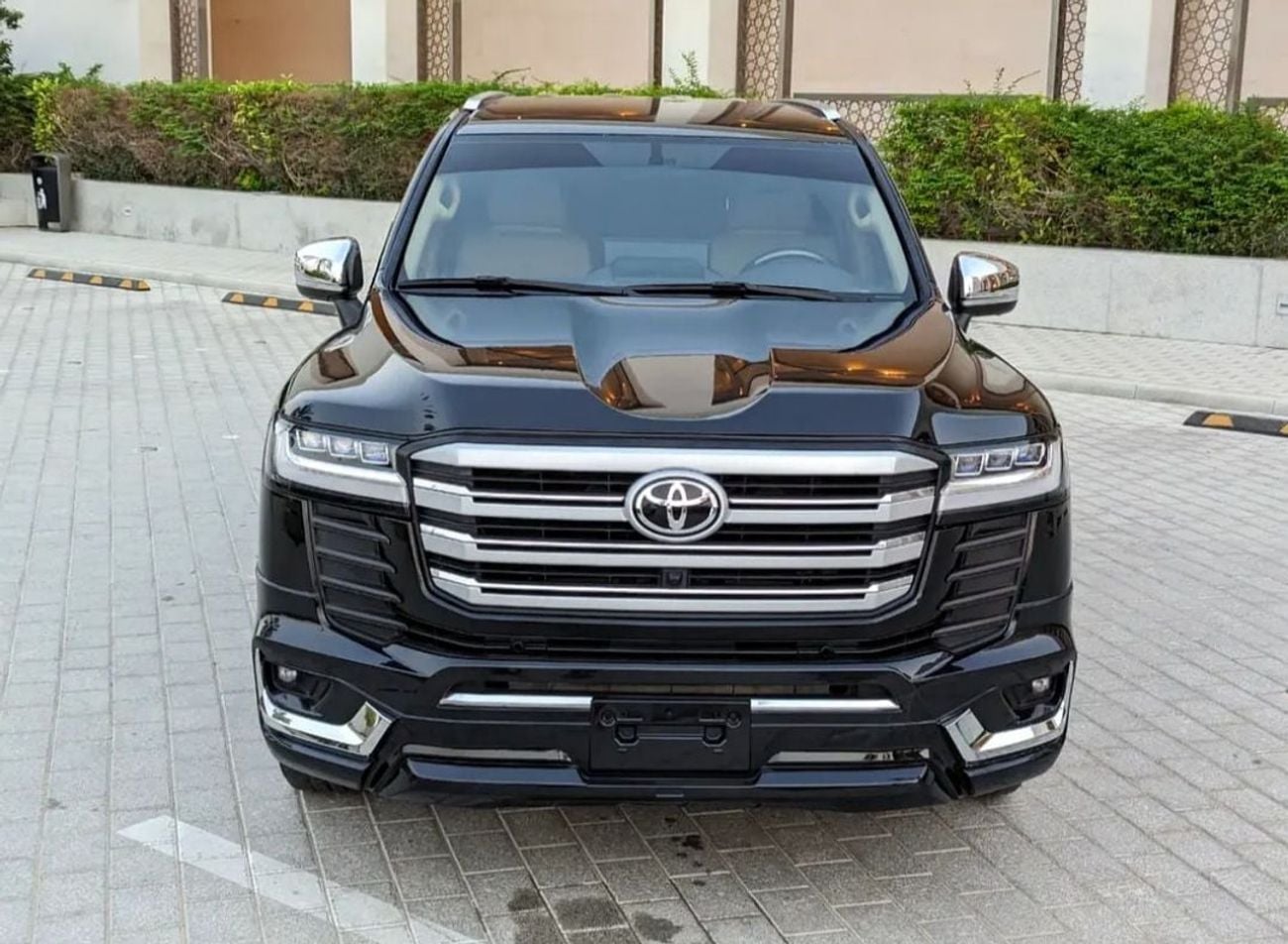 Toyota Land Cruiser Toyota landcruise 2014Model Facelifte 2025 V6 4.0L petrol Engine Colour Black push start Transmissio