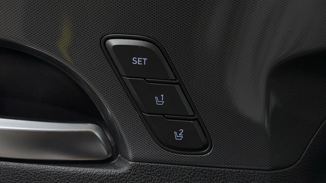 Hyundai Santa Fe PREMIUM PLUS 2023 | AED 1327/Month | 0 DP | 30 Day Return | Warranty | Service History