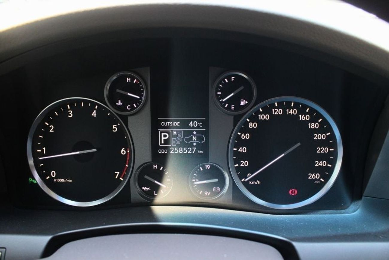 Lexus LX570 PLATINUM GCC