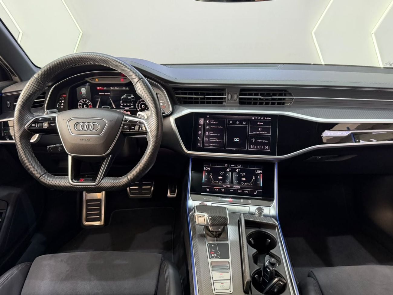 أودي RS6 ستاندارد إصدار RS6