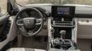 Toyota Land Cruiser GXR 2026 Toyota Land Cruiser GXR 3.3L AT Diesel (White-Beige)