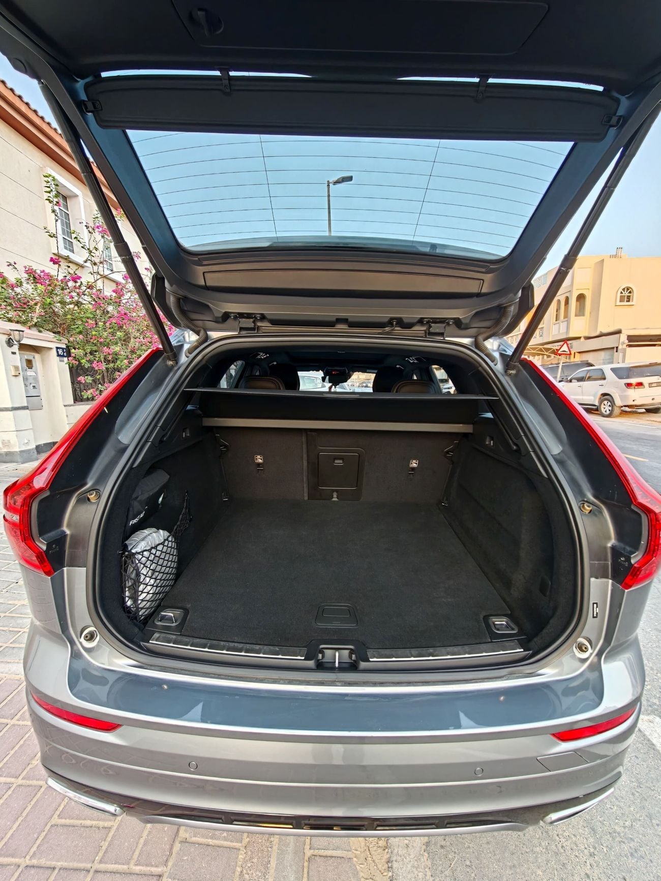 Volvo XC60 R DESIGN