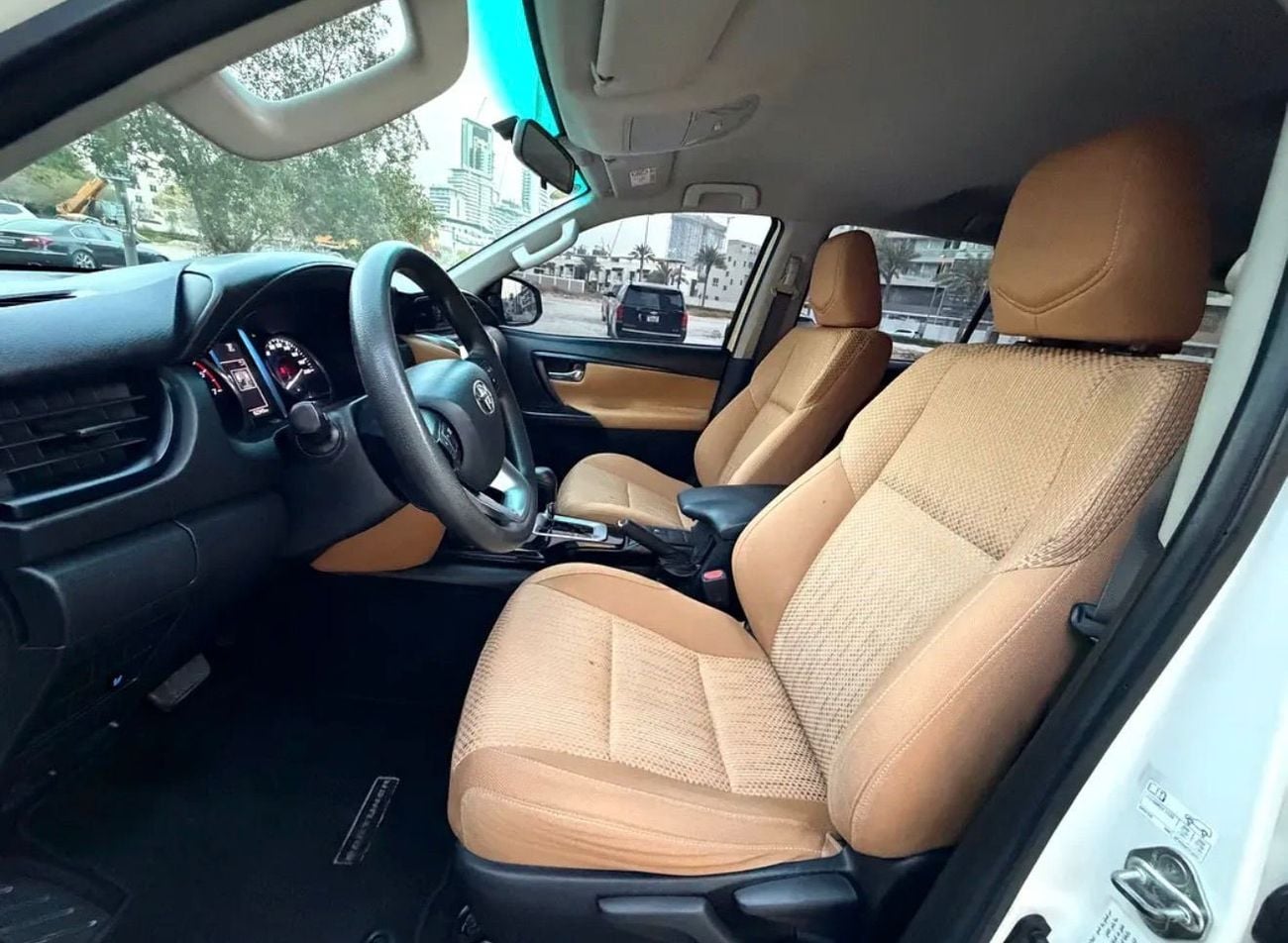 Toyota Fortuner EXR 2.7L V4