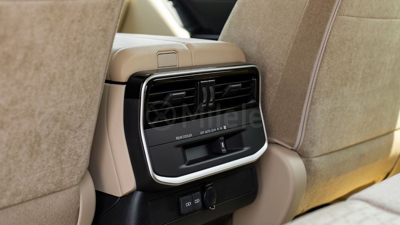 Toyota Land Cruiser GXR