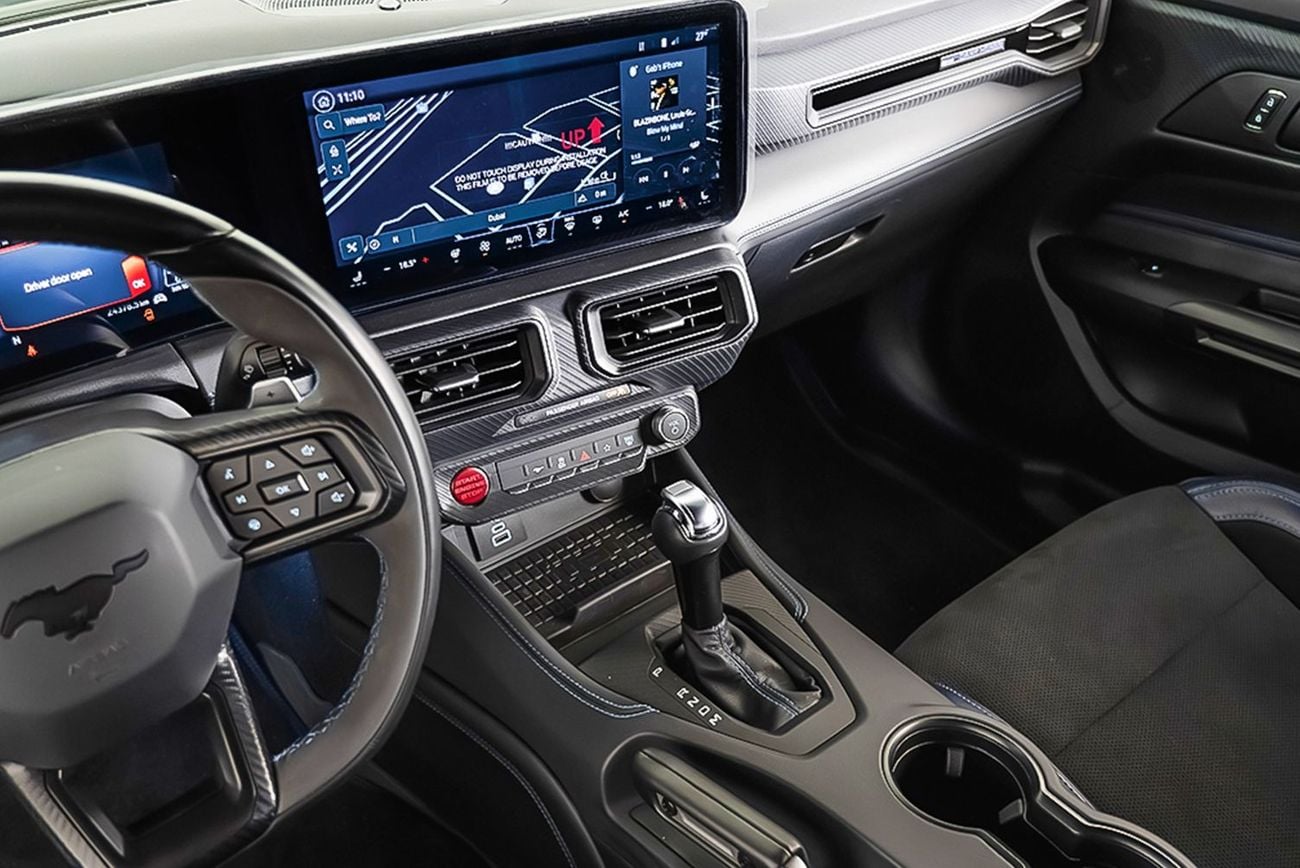Ford Mustang DARK HORSE PREMIUM
