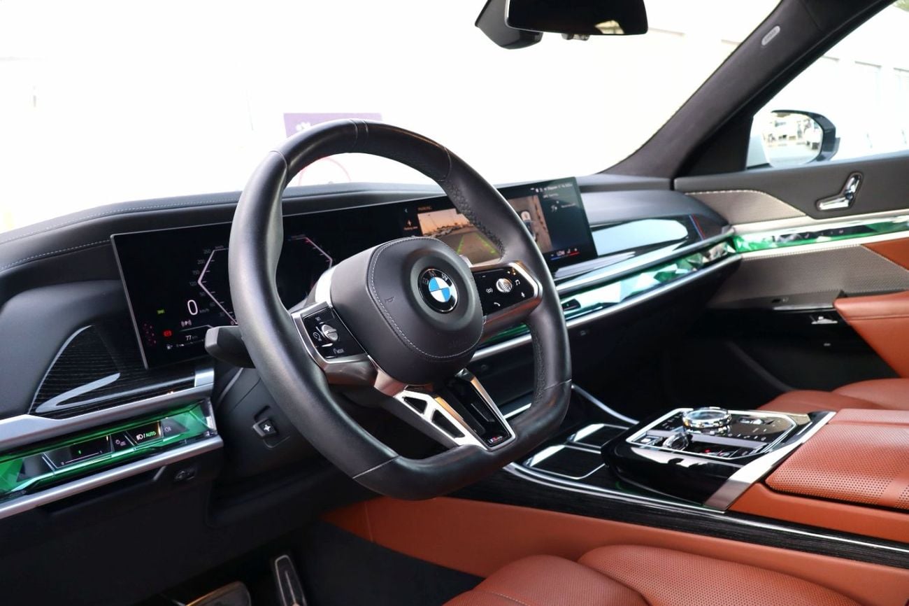 BMW 735i M SPORT