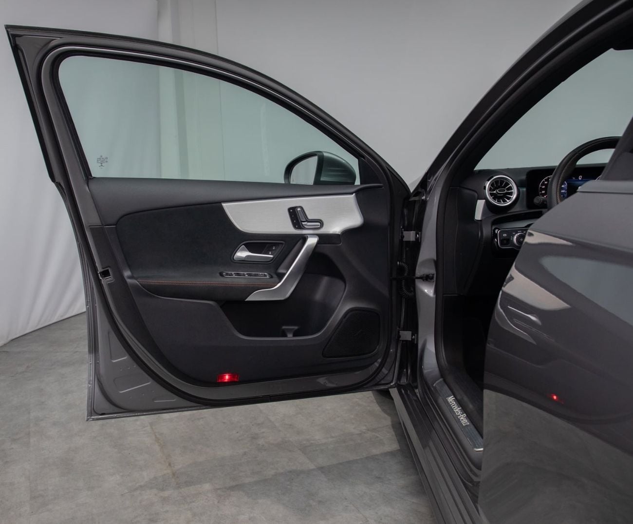 Mercedes Benz A200