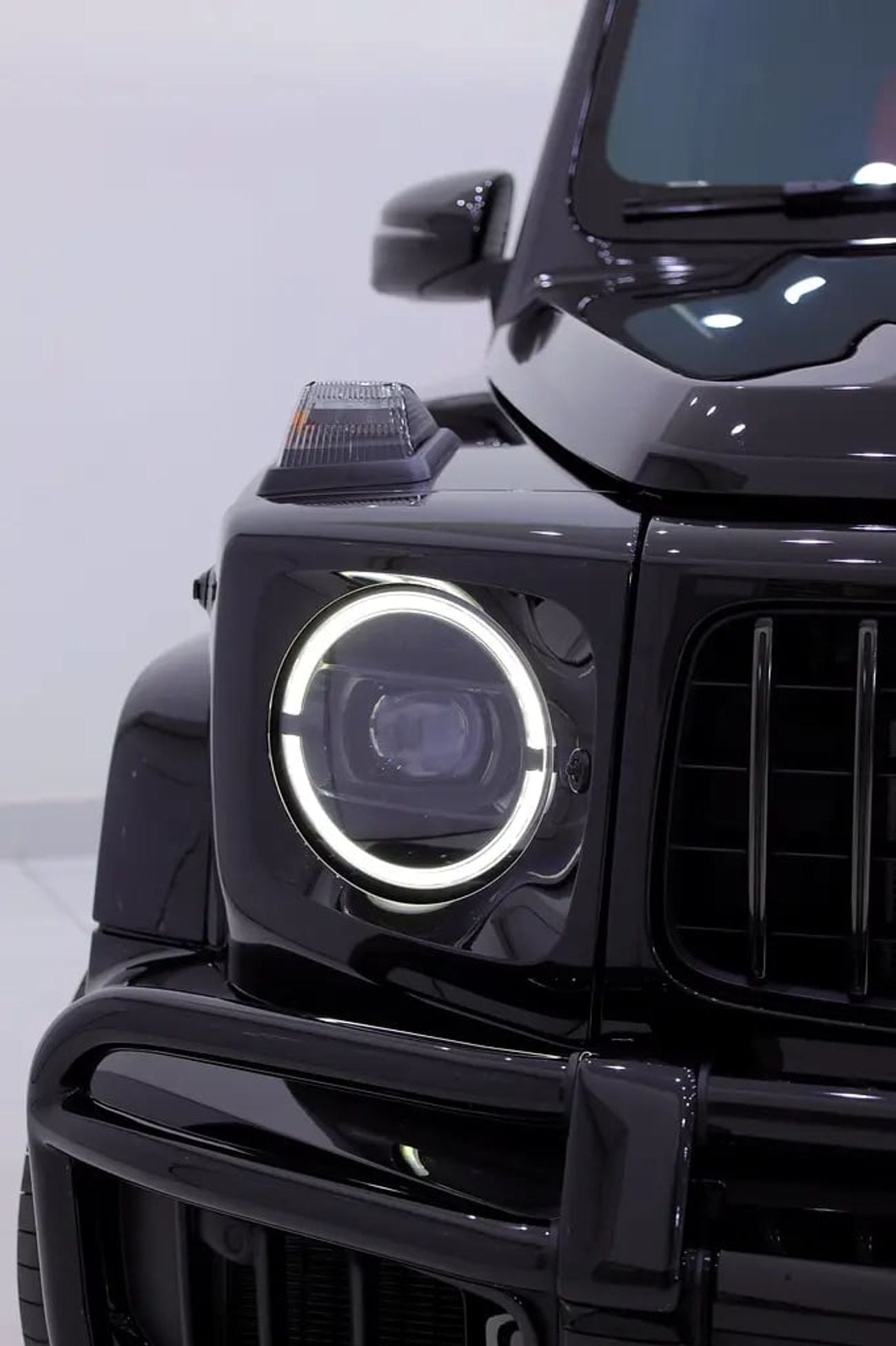 Mercedes Benz G63 AMG G63 MANUFAKTUR EDITION + CARBON INTERIOR - BRAND