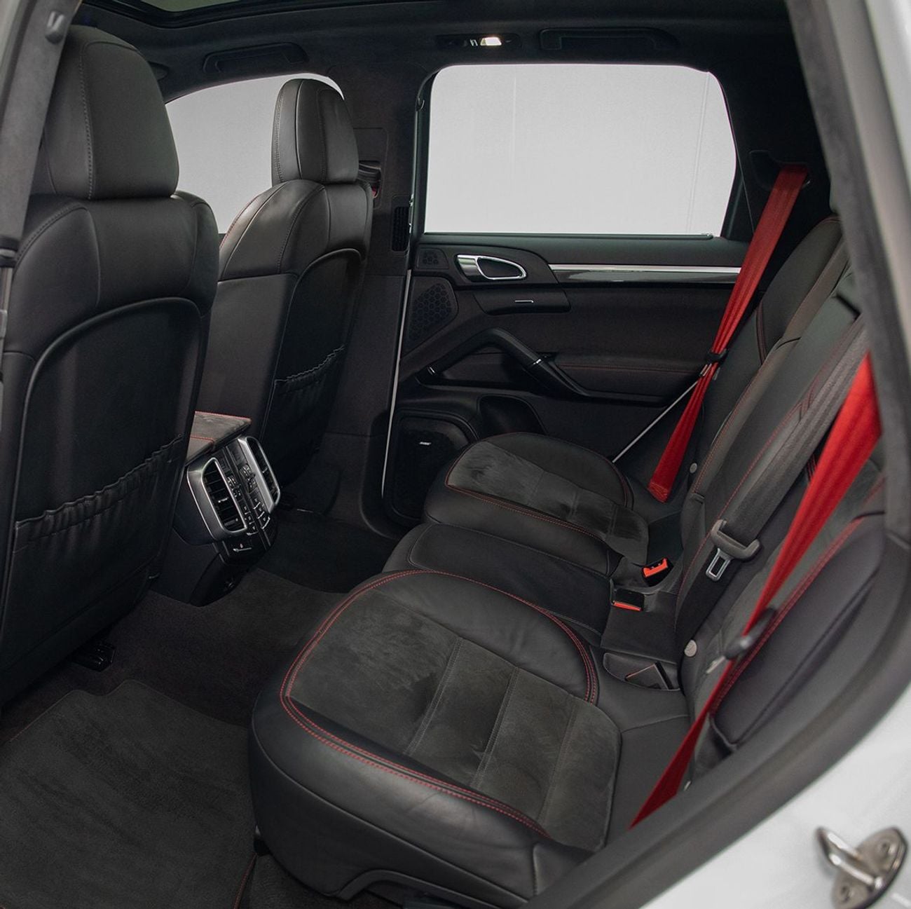 Porsche Cayenne GTS