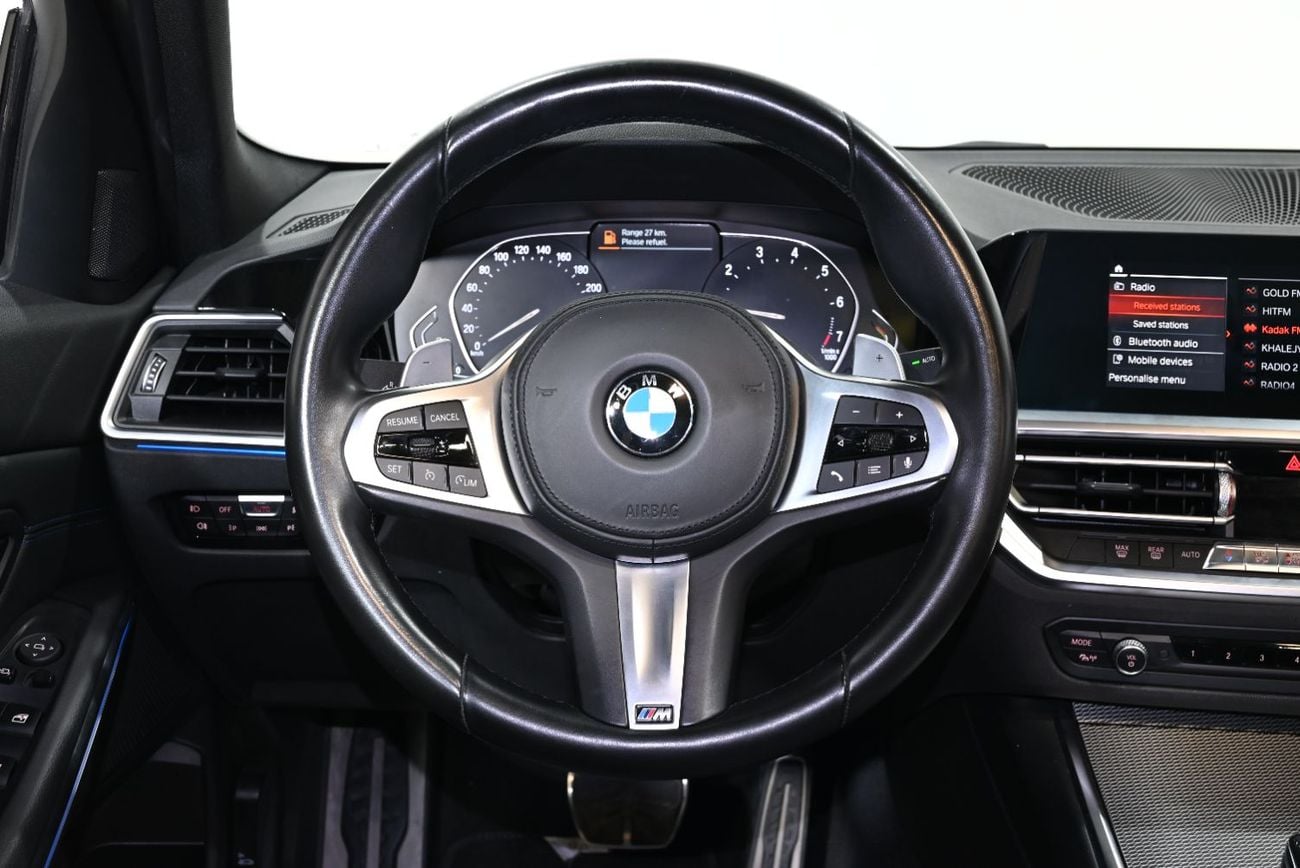 بي أم دبليو 330i إم سبورت بريميوم بي إم دبليو 330i M-Sport موديل 2021، سجل صيانة كامل، ضمان لمدة عام، حالة ممتازة، خليجية