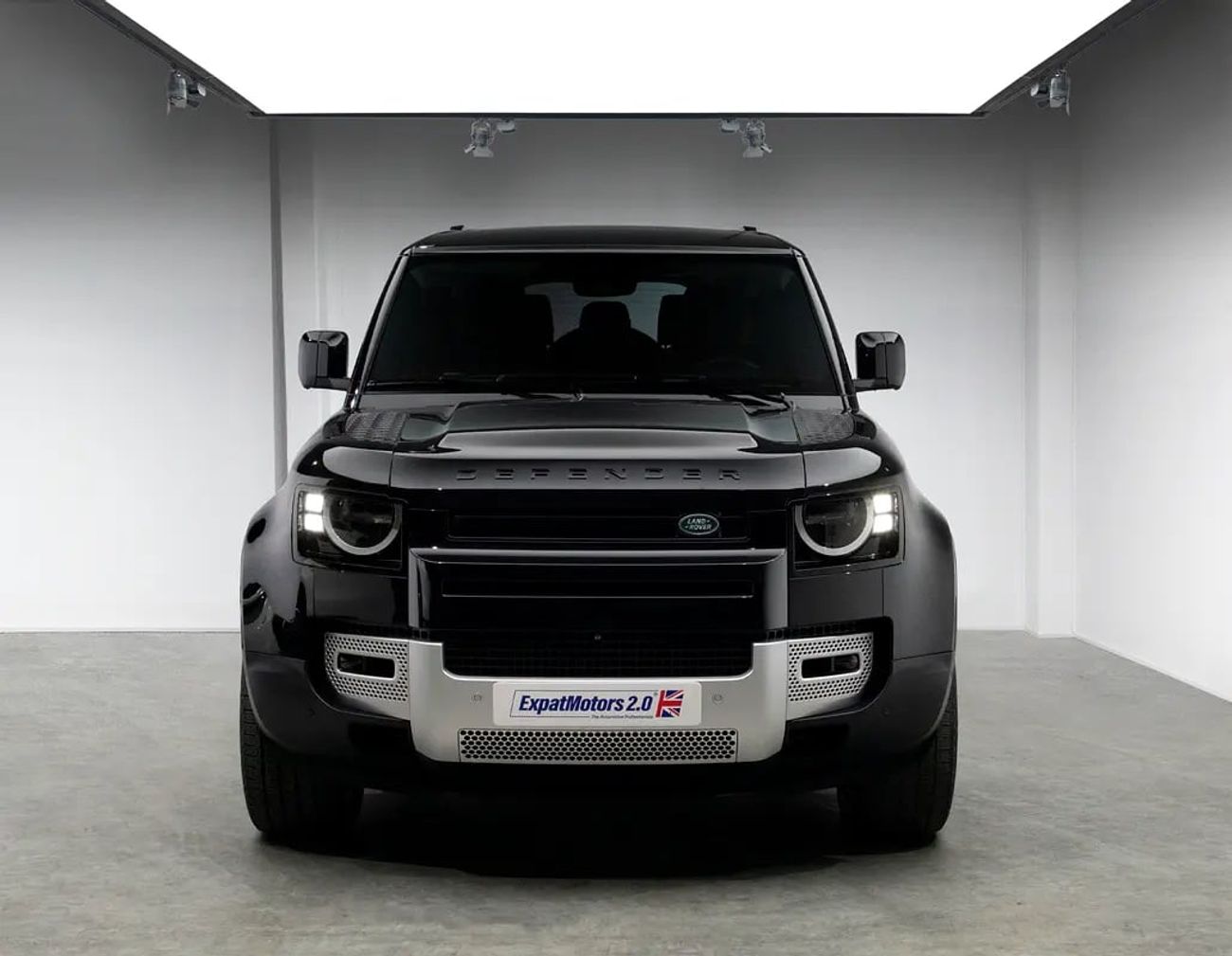 Land Rover Defender Warranty + Service Package • FDSH • GCC Spec