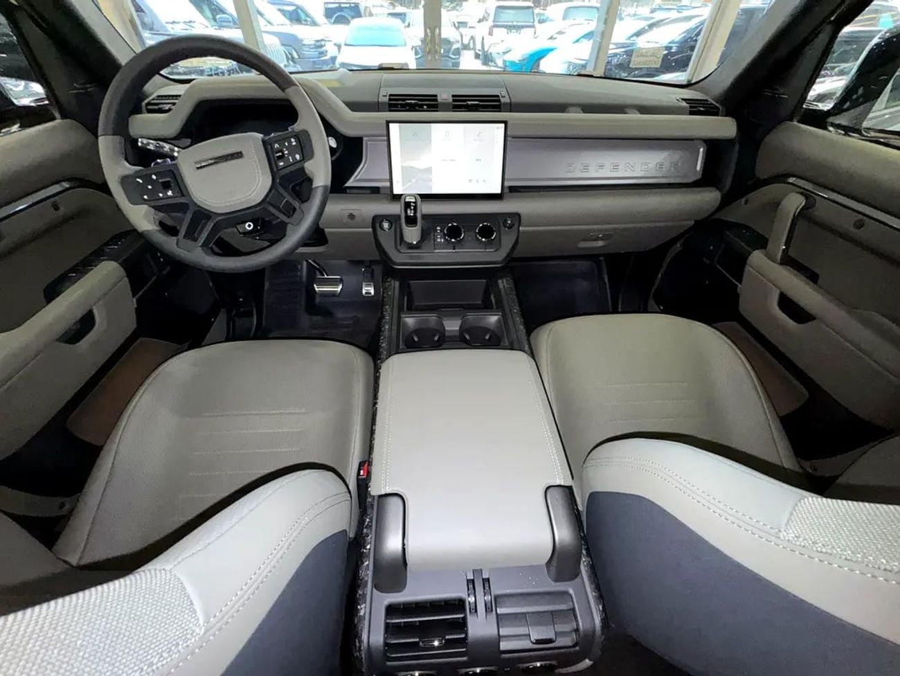 لاند روفر ديفندر 110 Octa Edition One P635 - European Specs