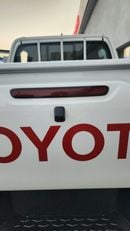Toyota Hilux GLX 2.7 Petrol