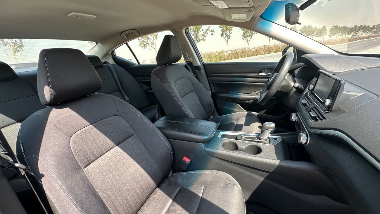 Nissan Altima S