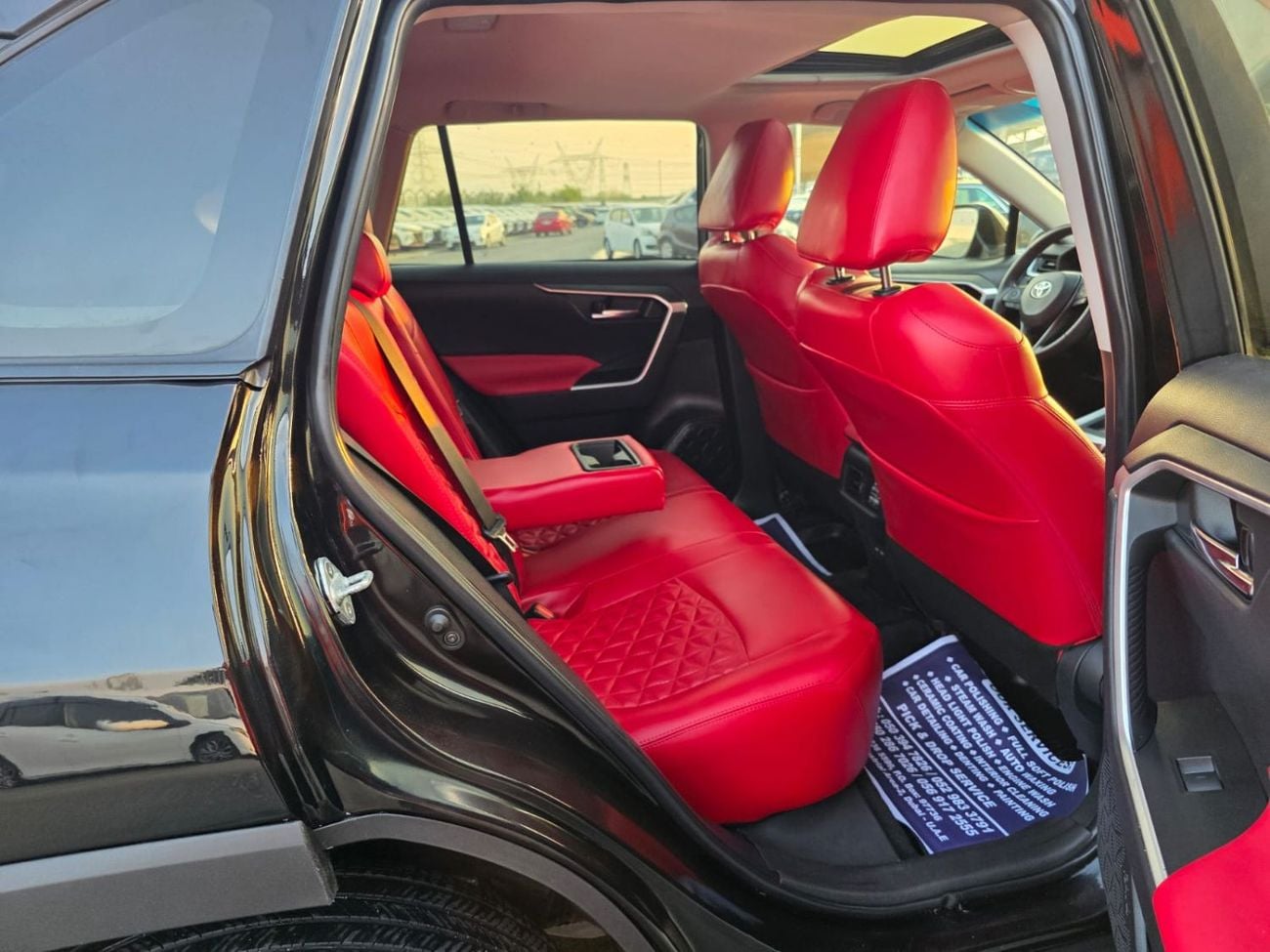 Toyota RAV4 XLE 2023 Model XLE Full Option Sunroof , Push button, Leather seats and Trunk automatic
