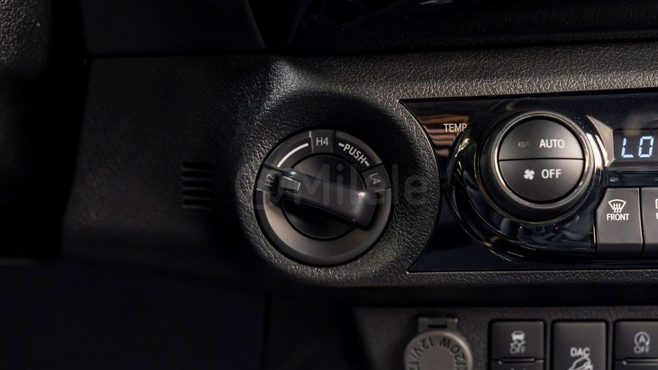 Toyota Hilux HILUX DC DIESEL 2.8M HEV AT 4WD | 2-YEAR WARRANTY + SERVICE AVAILABLE | IN-HOUSE FINANCING