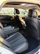 Genesis G80 Premium 2.5L luxury option