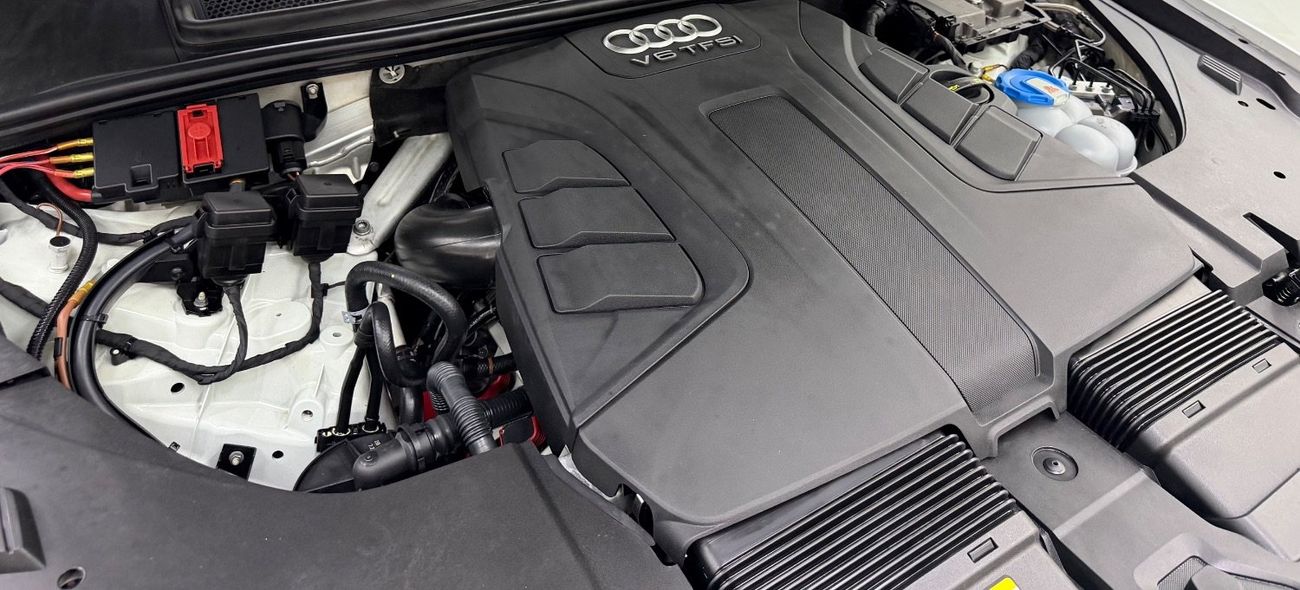 Audi Q7 45 TFSI S-LINE