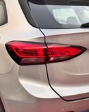 أم جي ZS LUX