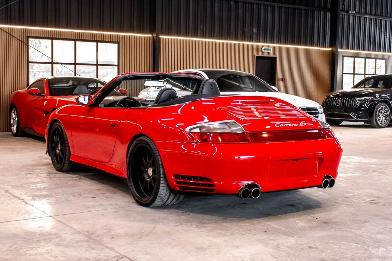 Porsche 911 CARRERA 4S