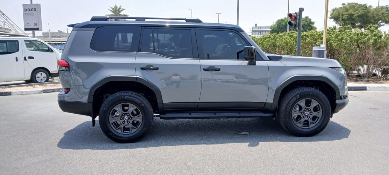Lexus GX550 PREMIUM (NON GCC)